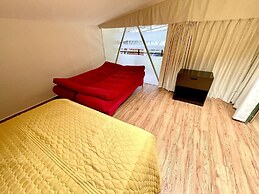 Downtown Treasure Place