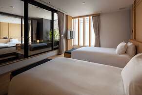 PEARL STAR HOTEL ATAMI