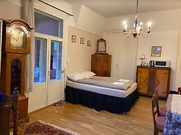 Villa Internationals