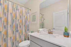 Minions, Star Wars & Frozen Rooms! With Game Room