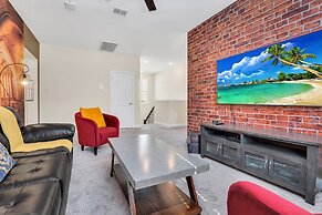 Minions, Star Wars & Frozen Rooms! With Game Room