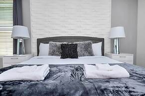 Minions, Star Wars & Frozen Rooms! With Game Room