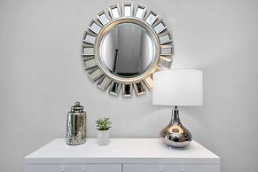 Minions, Star Wars & Frozen Rooms! With Game Room