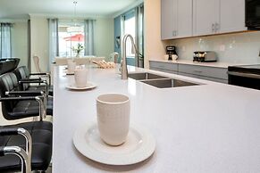 Minions, Star Wars & Frozen Rooms! With Game Room