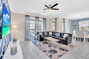 Minions, Star Wars & Frozen Rooms! With Game Room