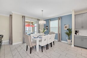 Minions, Star Wars & Frozen Rooms! With Game Room