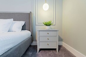 Your Orlando Retreat: Warm and Welcoming Townhome