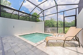 Your Orlando Retreat: Warm and Welcoming Townhome