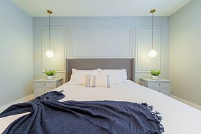 Your Orlando Retreat: Warm and Welcoming Townhome