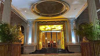 GRAND EMPIRE PALACE HOTEL