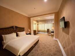 GRAND EMPIRE PALACE HOTEL