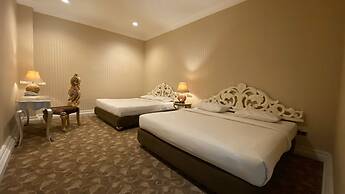 GRAND EMPIRE PALACE HOTEL