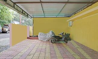 New Harshita inn By Glitz Hotel