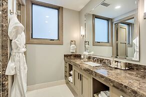 Premium Five Bedroom Suite 5 Apartment Hotel by Redawning