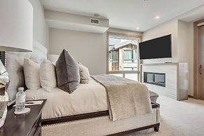 Premium Five Bedroom Suite 5 Apartment Hotel by Redawning