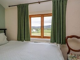 2 Gateside Cottages