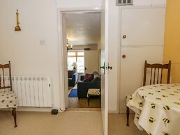2 Gateside Cottages