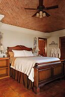 Casa Grande Luxury Accommodations