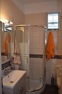 Inviting 2-bed Apartment in Nikiti, Greece