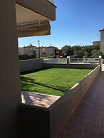 Inviting 2-bed Apartment in Nikiti, Greece