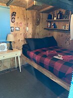 Nauti Otter Inn and Yurt Village