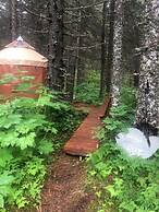 Nauti Otter Inn and Yurt Village