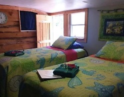 Nauti Otter Inn and Yurt Village