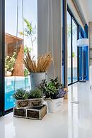 Movenpick Pool Villa's 1FL