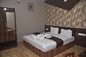 Hotel Maa International