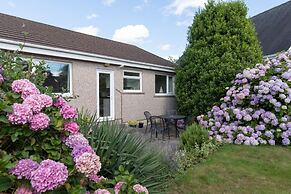 Ballyroan - Peaceful Dog Friendly Cottage