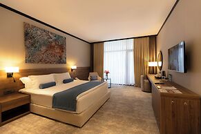 Shabran Wellbeing Resort