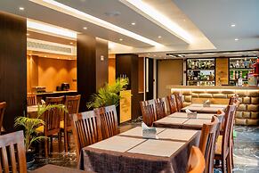 DiVaN Clarks Inn Goa