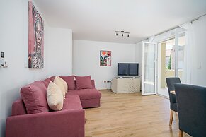 Welcome to Pina Tourist Apartments