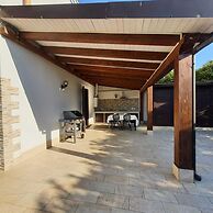 Terrasini Villa With Pool