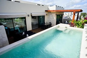 Blue Luxury La Veleta