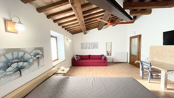 Contemporary Villa With Pool - Spello By The Pool - Sleeps 11 Exclusiv