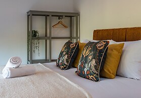 No1 Little Barrow Barns