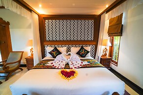 Giri Bhagawan Villas Spa