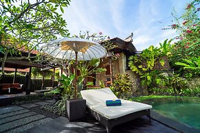 Giri Bhagawan Villas Spa