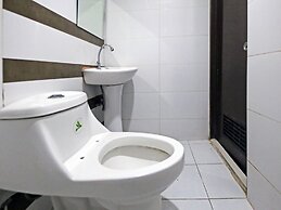 OYO 894 Cosmo Hotel P Campa Manila