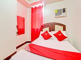 OYO 894 Cosmo Hotel P Campa Manila