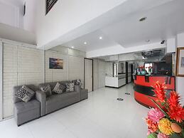 OYO 894 Cosmo Hotel P Campa Manila