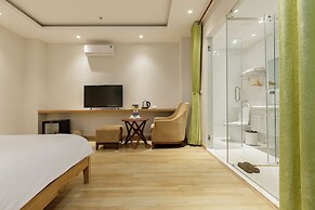 Capital O 1169 Le Grand Hanoi Hotel - The Charm