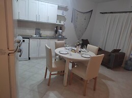 Remarkable 1-bed House