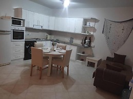 Remarkable 1-bed House