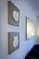 Lush Sapphire apt in the heart of Athens