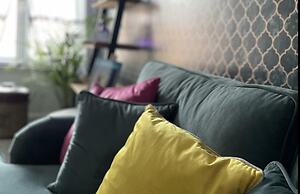 Stylish Scottish House With Garden and Parking