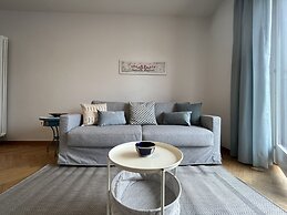 76thelakehouse
