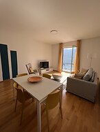 76thelakehouse