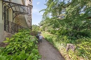 Les Suites de l'Île Barbe